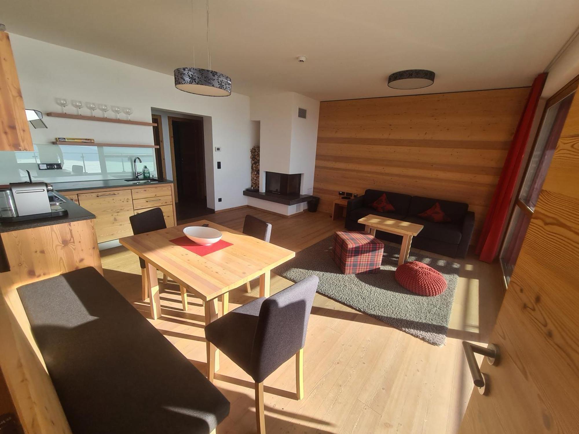 Apartment Panoramablick Gerlitzen Inkl Hotelanbindung Pölling Esterno foto